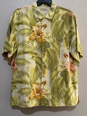 Tommy Bahama Mens L Silk SS  Tropical Hawaiian Button Shirt Beach Camp Vacation